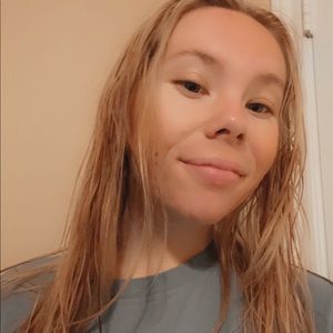 Meet your Posher, Savannah